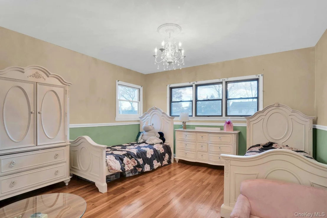 Photo of 22 Schuyler Drive