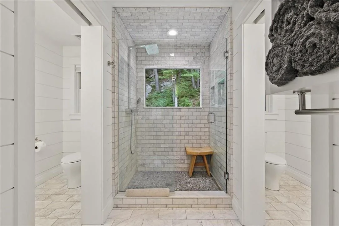 Photo of 25 Red Oak Lane