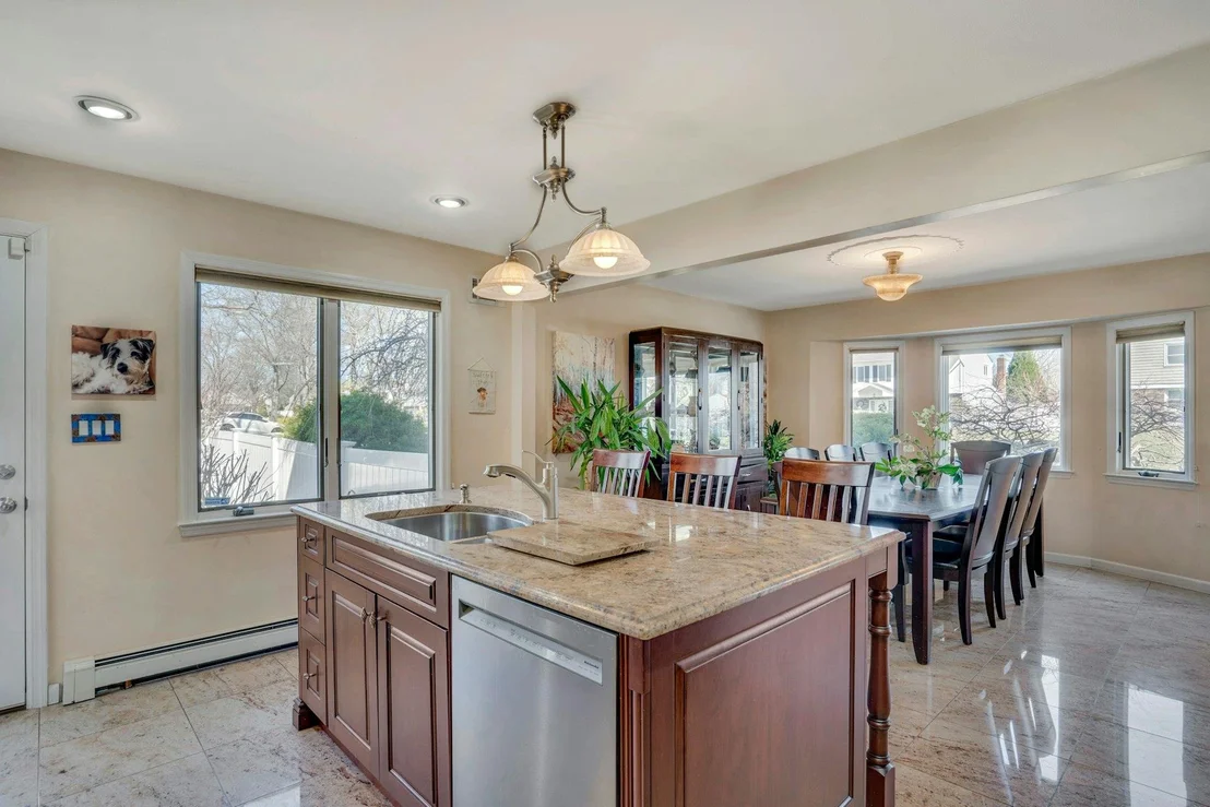 Photo of 16 Glenmere Lane