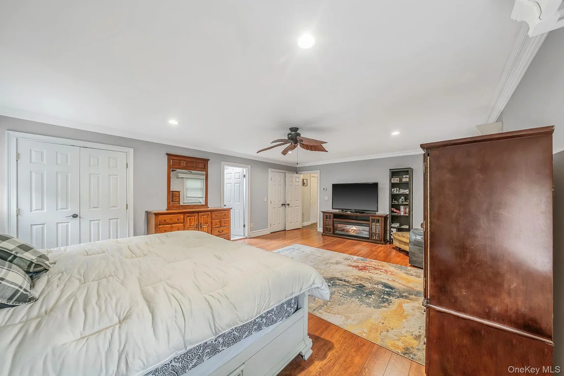 Photo of 4 Sharon Drive