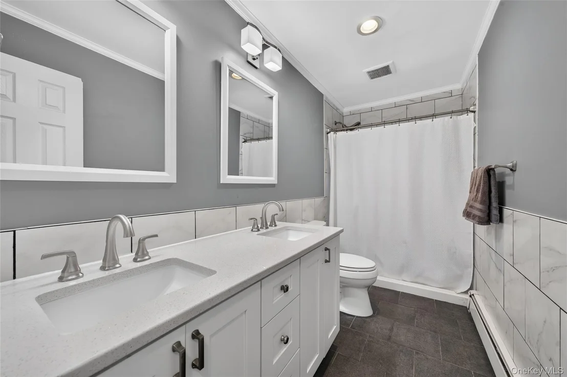 Photo of 3 Jasper Avenue