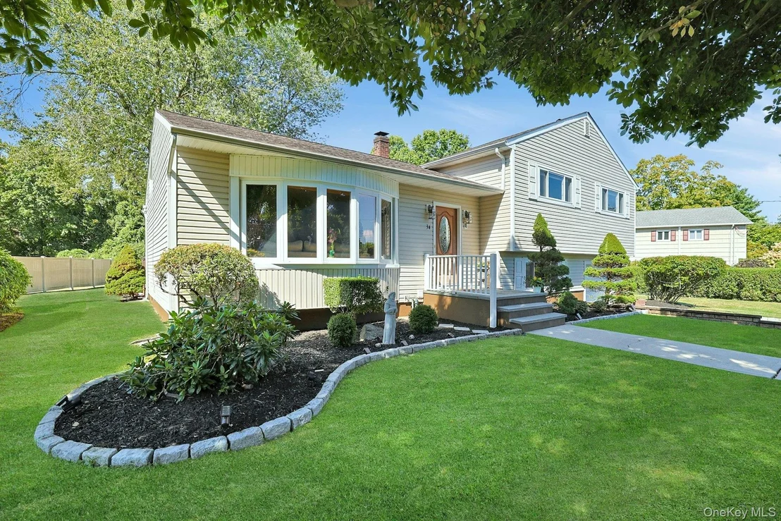 Photo of 34 Ganung Drive
