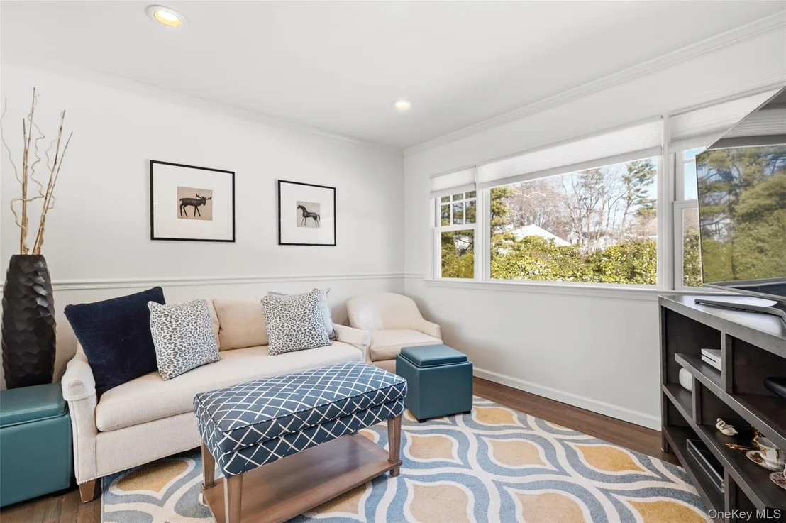 Photo of 15 Elm Hill Drive