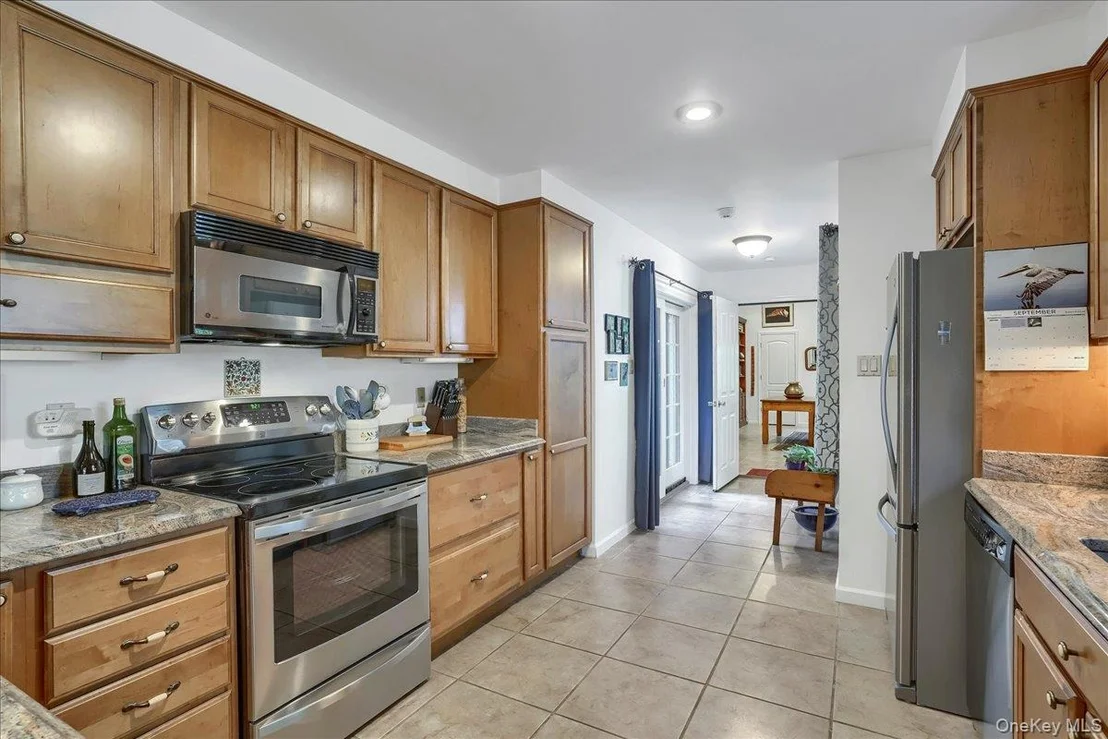 Photo of 20 Overlook Drive
