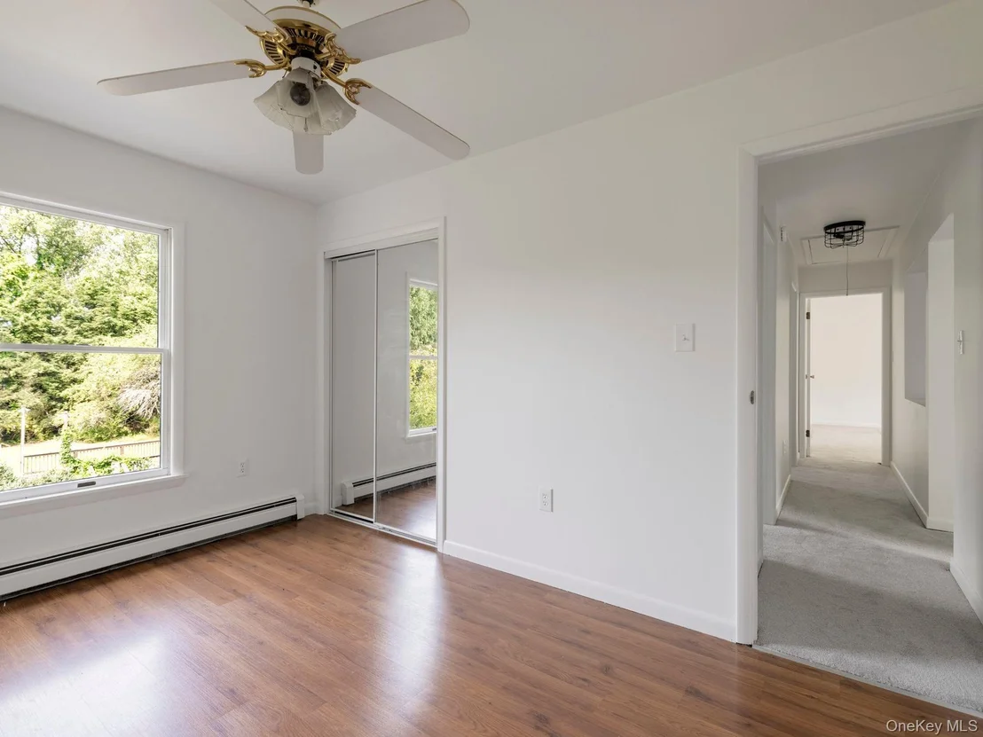Photo of 233 Queens Highway