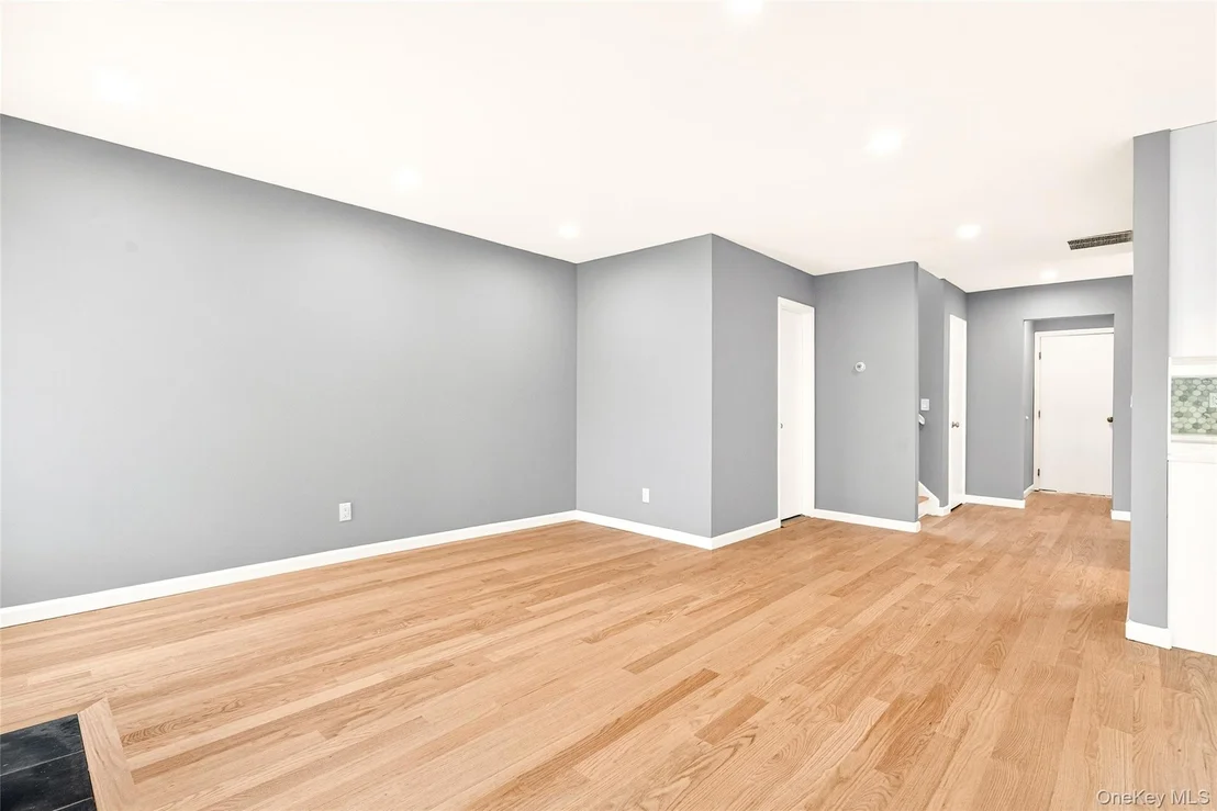 Photo of 14 Bridle Path Road