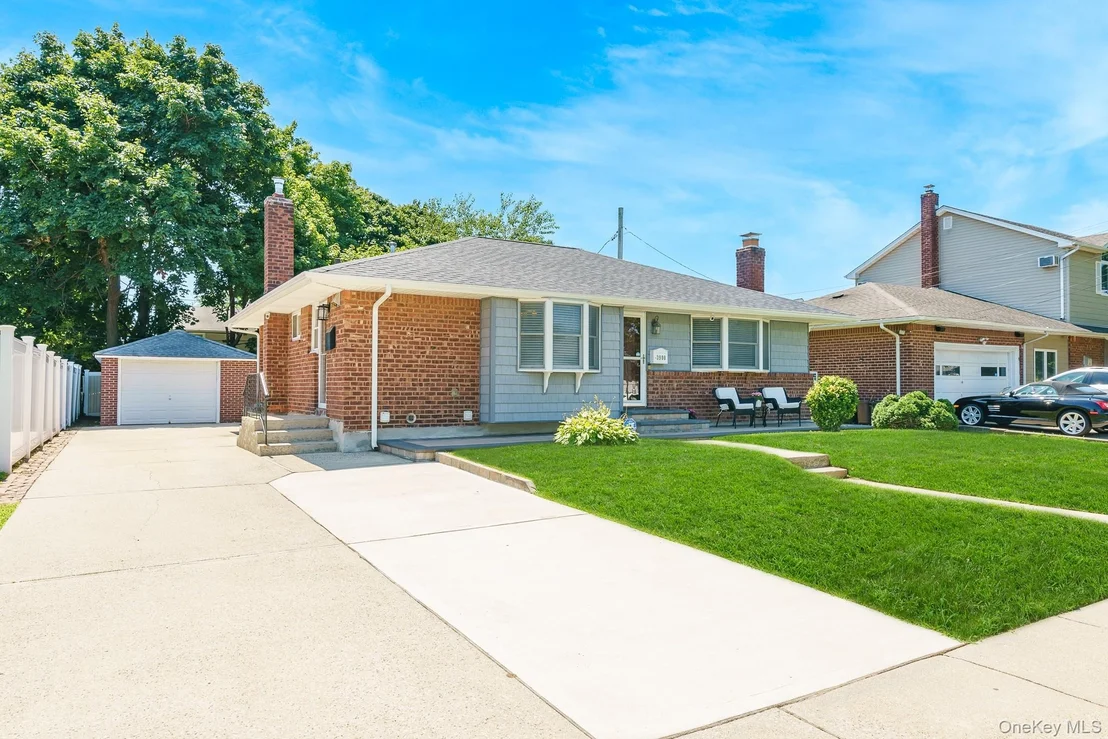 Photo of 3900 Miller Place