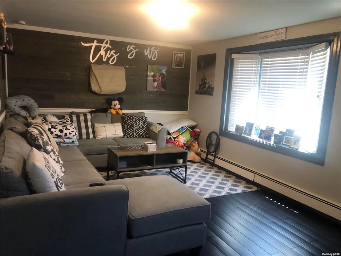 Photo of 129 Keller Drive