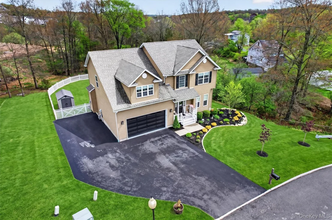 Photo of 17 Cahill Drive