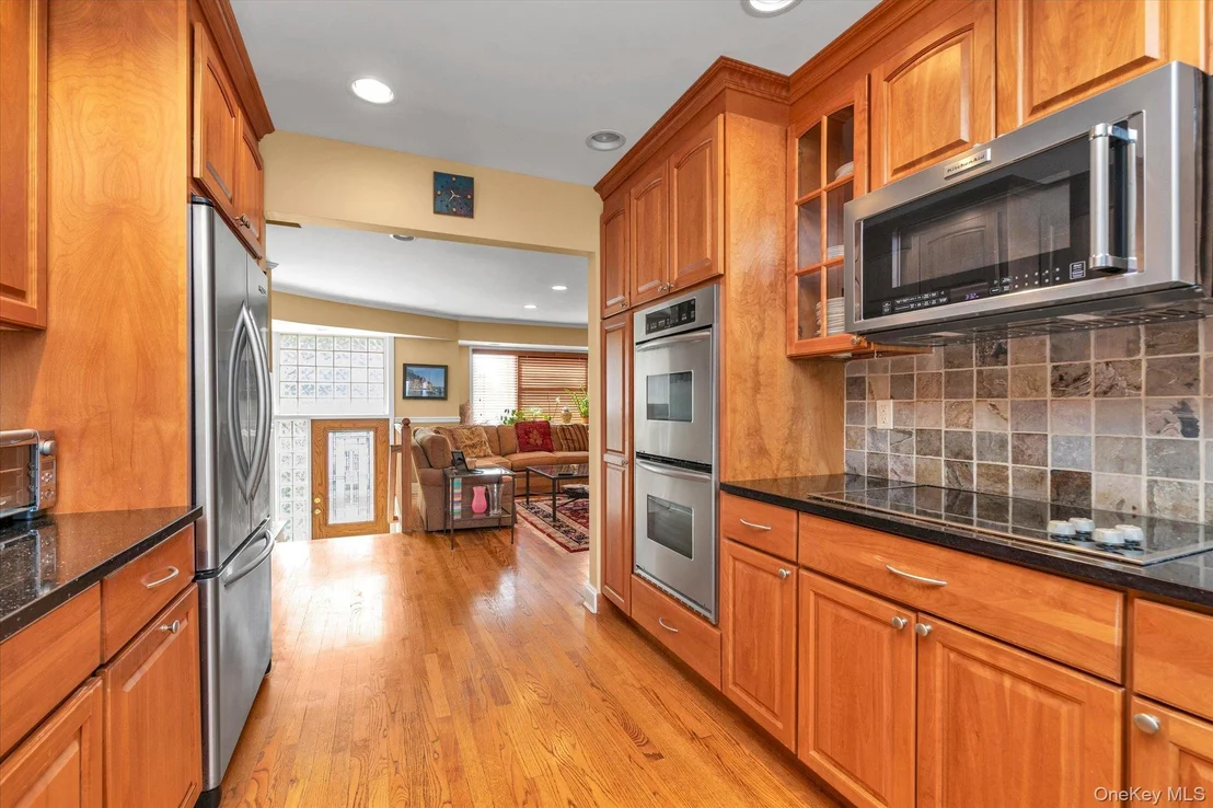 Photo of 3375 Fairway Road