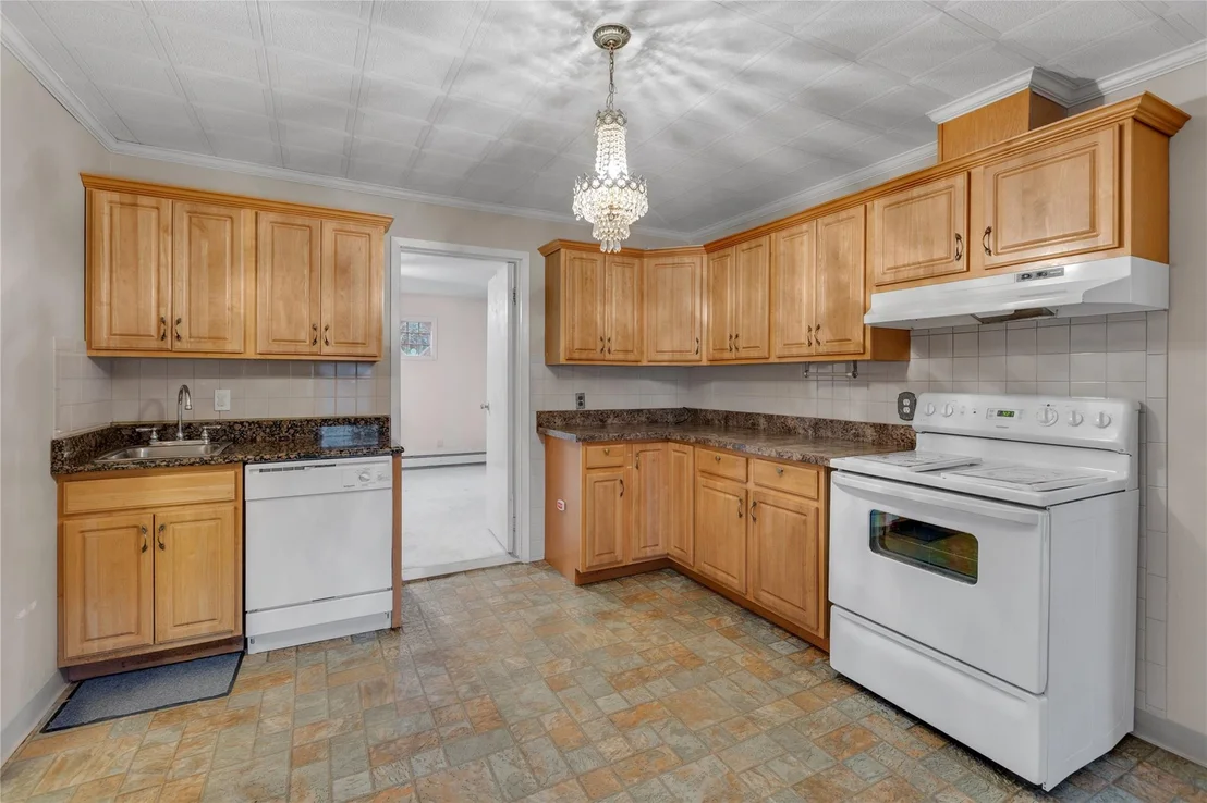 Photo of 96 Annanias Avenue