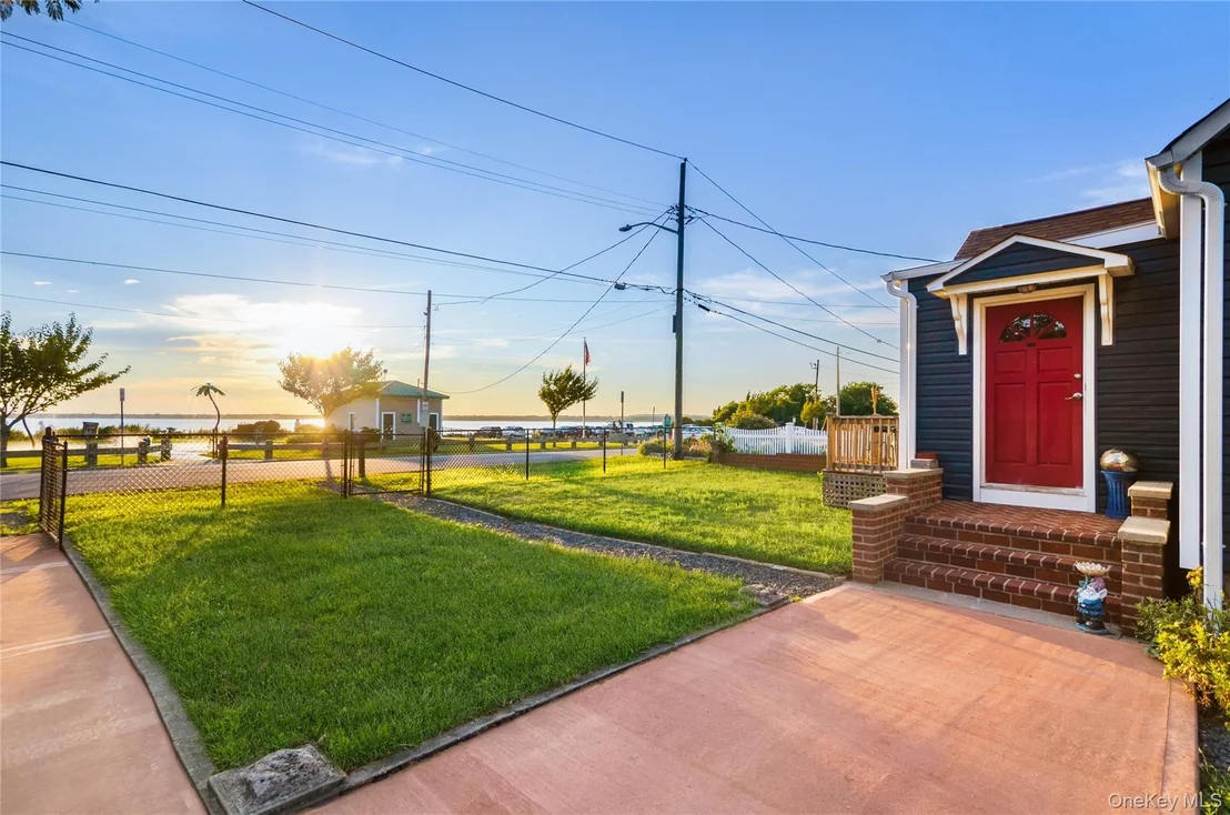 Photo of 21 Grandview Drive