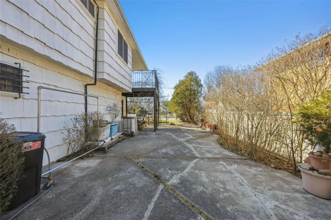 Photo of 132 Crescent Drive