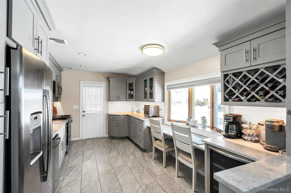 Photo of 53 Calvert Avenue