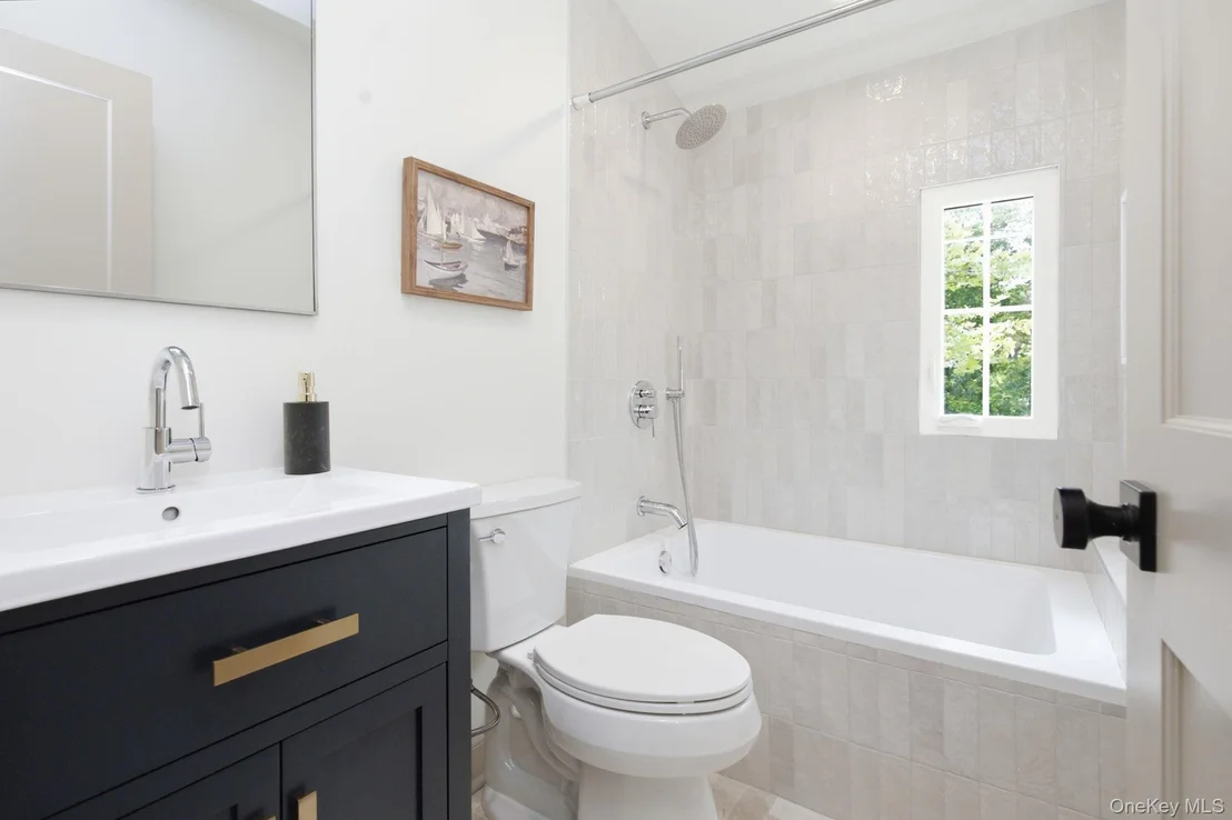 Photo of 444 Milton Road