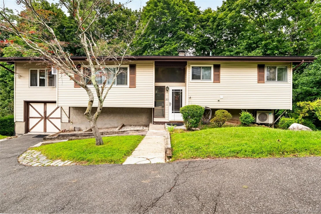 Photo of 23 Howard Avenue