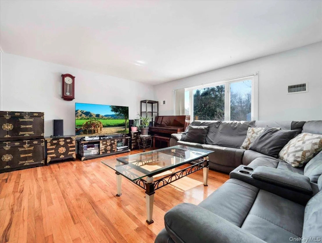 Photo of 30 Govan Drive