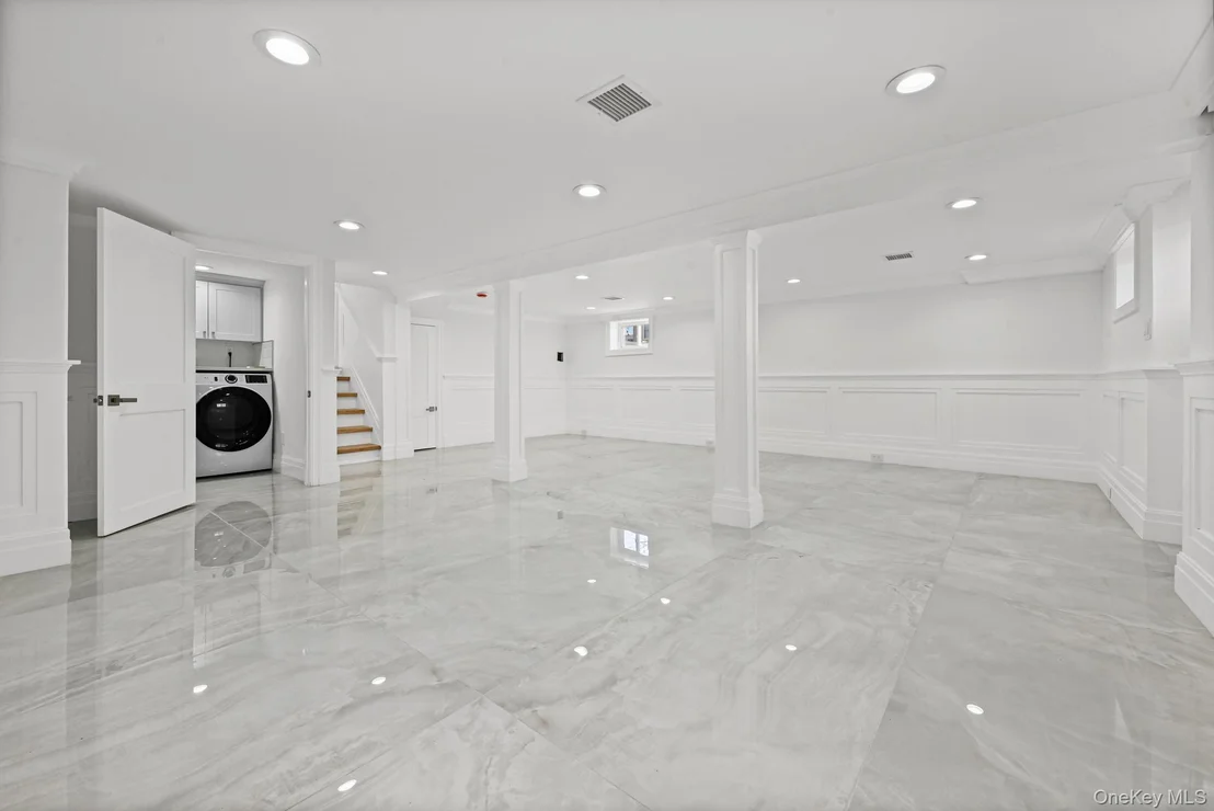 Photo of 2292 Vassar Place