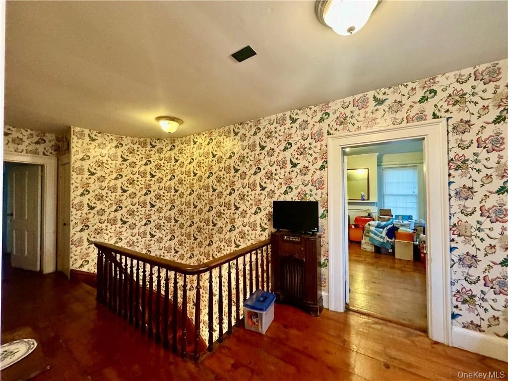 Photo of 255 Howells Road