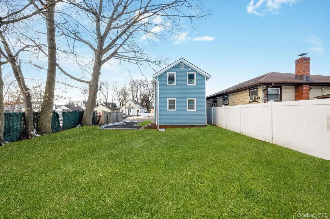 Photo of 296 Harvard Street