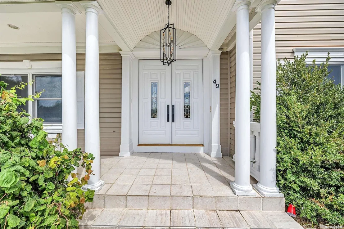Photo of 49 Windcrest Drive