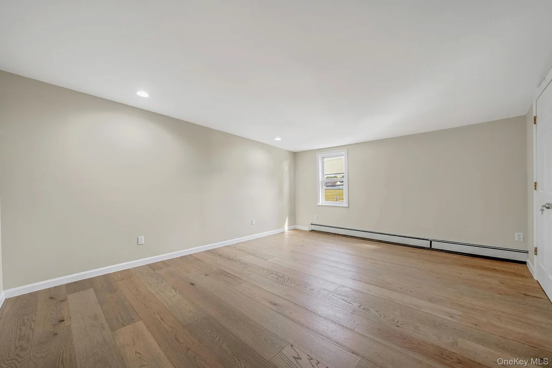 Photo of 37 Chickadee Lane