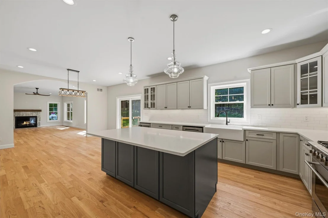 Photo of 4 Cherry Hill Road