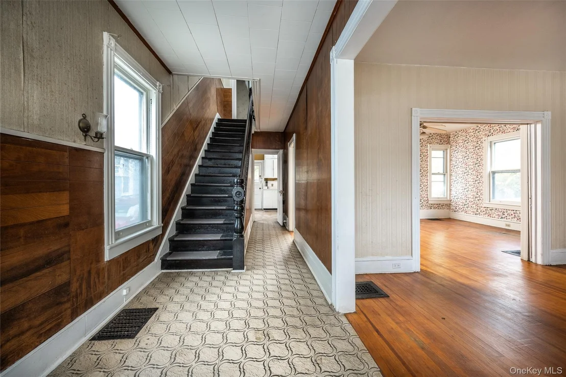 Photo of 39 Hamilton Avenue