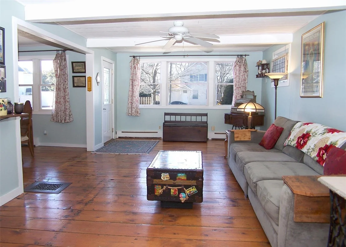 Photo of 35 Wiggins Avenue