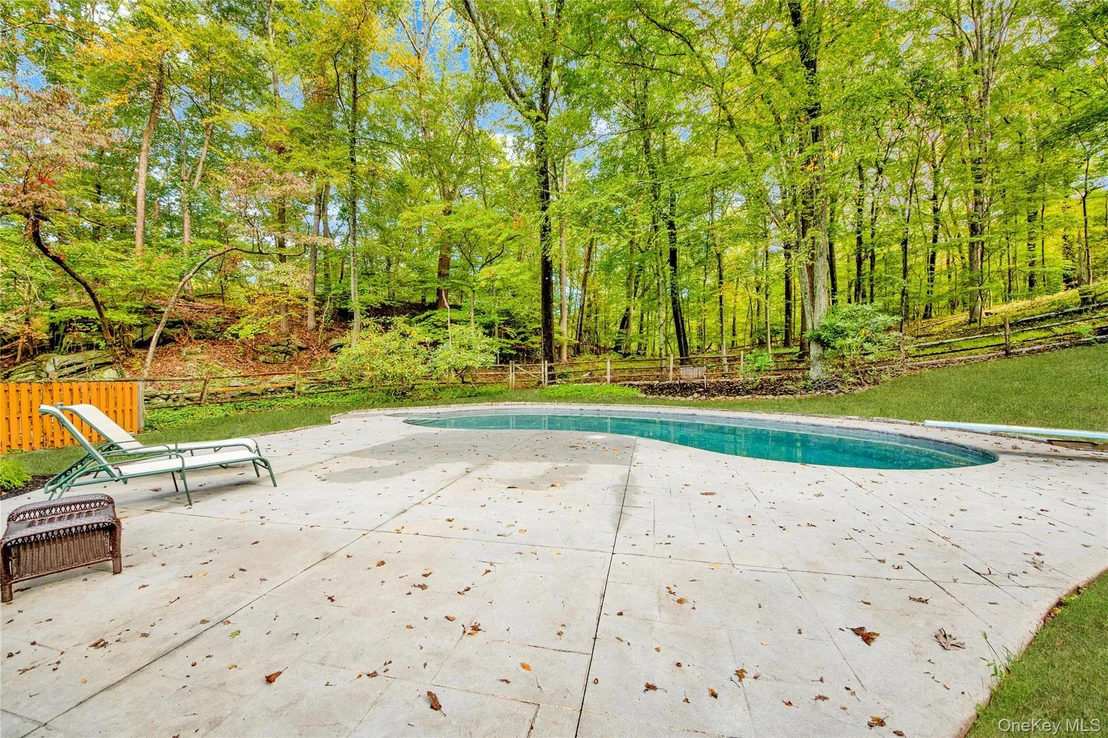 Photo of 23 Tatomuck Road