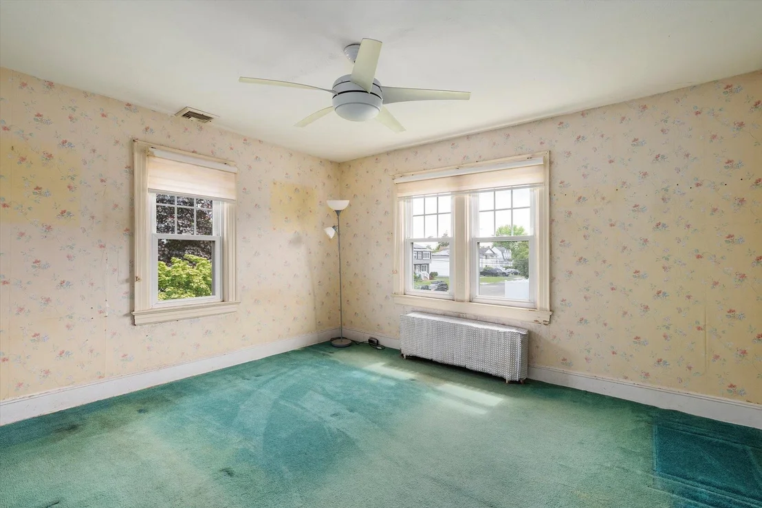 Photo of 696 Madison Avenue