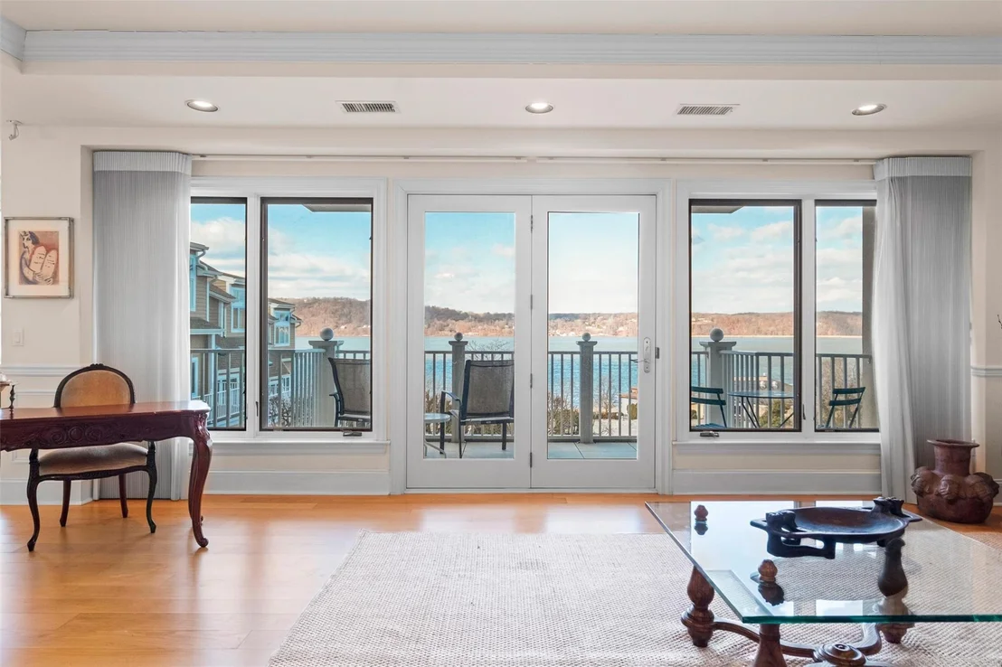 Photo of Unit 6 at 6 Highview Circle