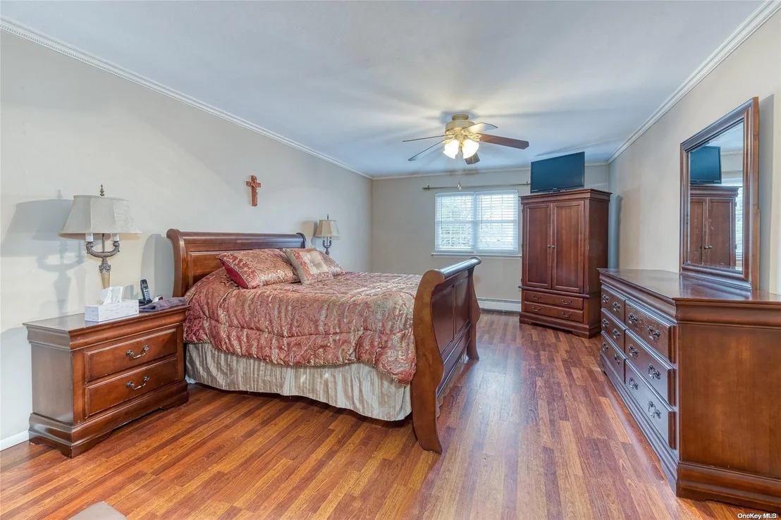 Photo of 86 Montgomery Avenue