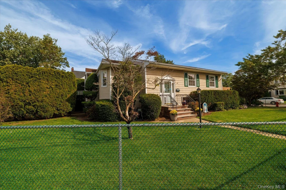 Photo of 101 Stuart Avenue