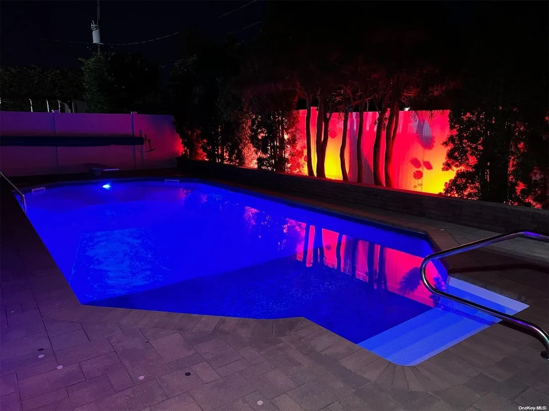 Photo of 8 Serpentine Lane