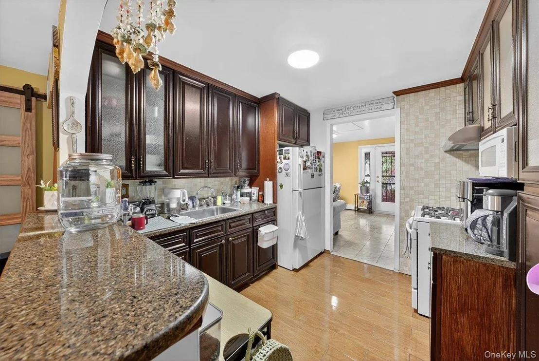 Photo of 917 Fox Street