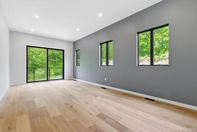 Photo of 41 Mead Road