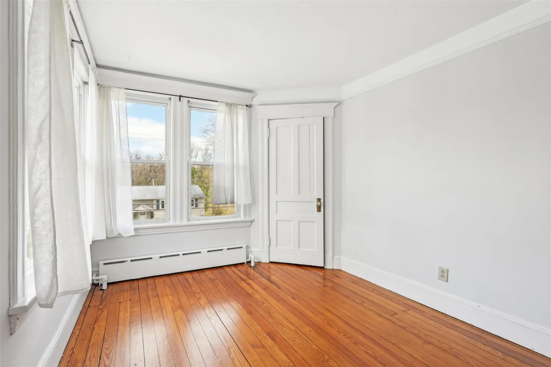 Photo of 18 Edward Street