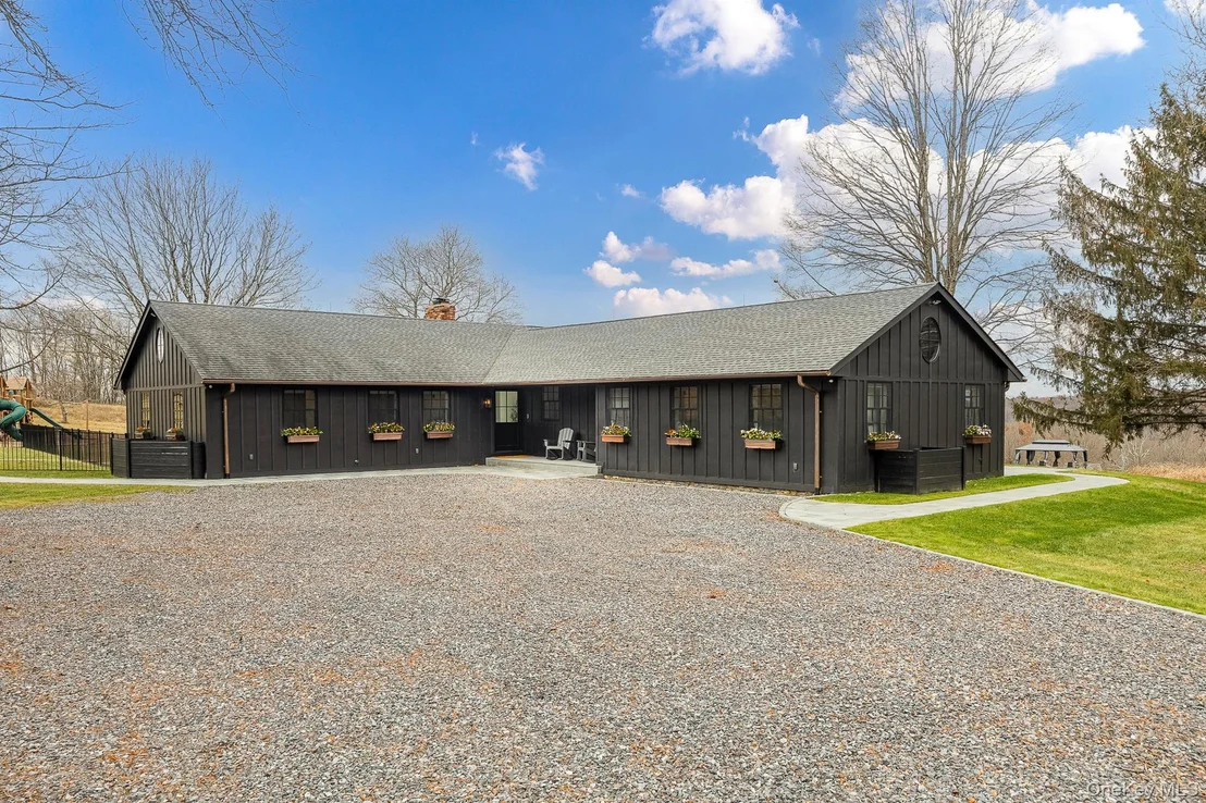 Photo of 97 Valley Farm Road