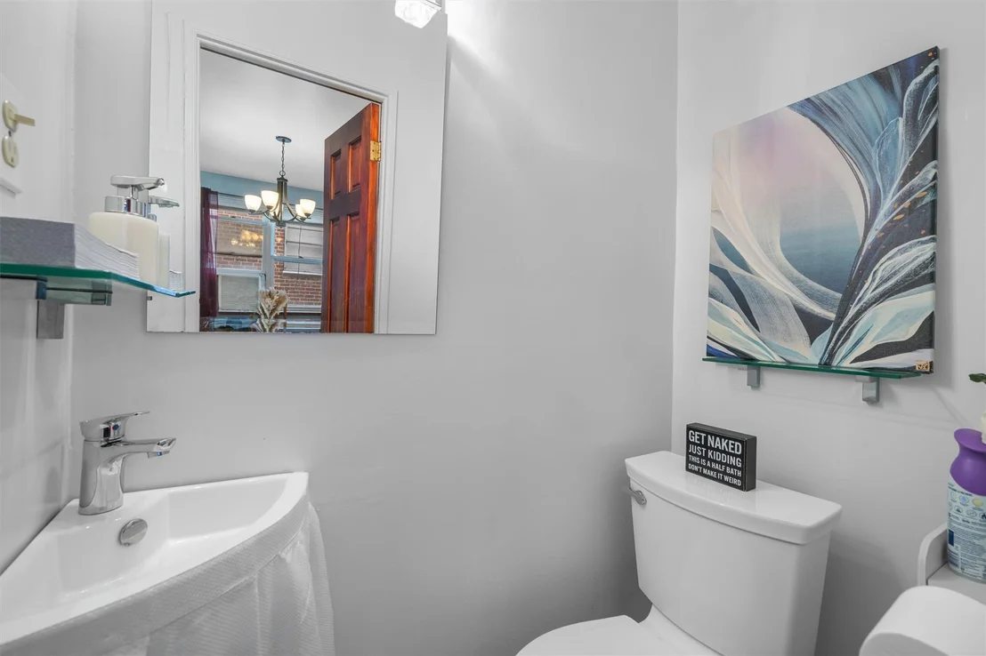 Photo of 2555 Morgan Avenue