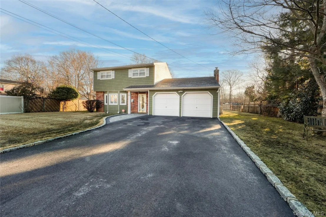 Photo of 225 Whittier Drive