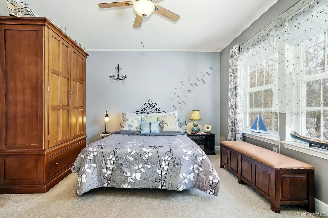 Photo of 1604 Pondview Loop