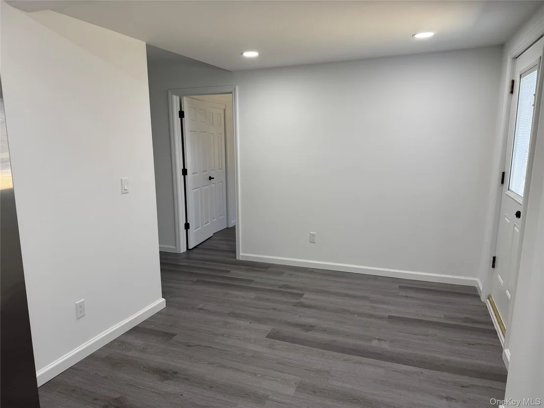 Photo of 176 Willow Avenue