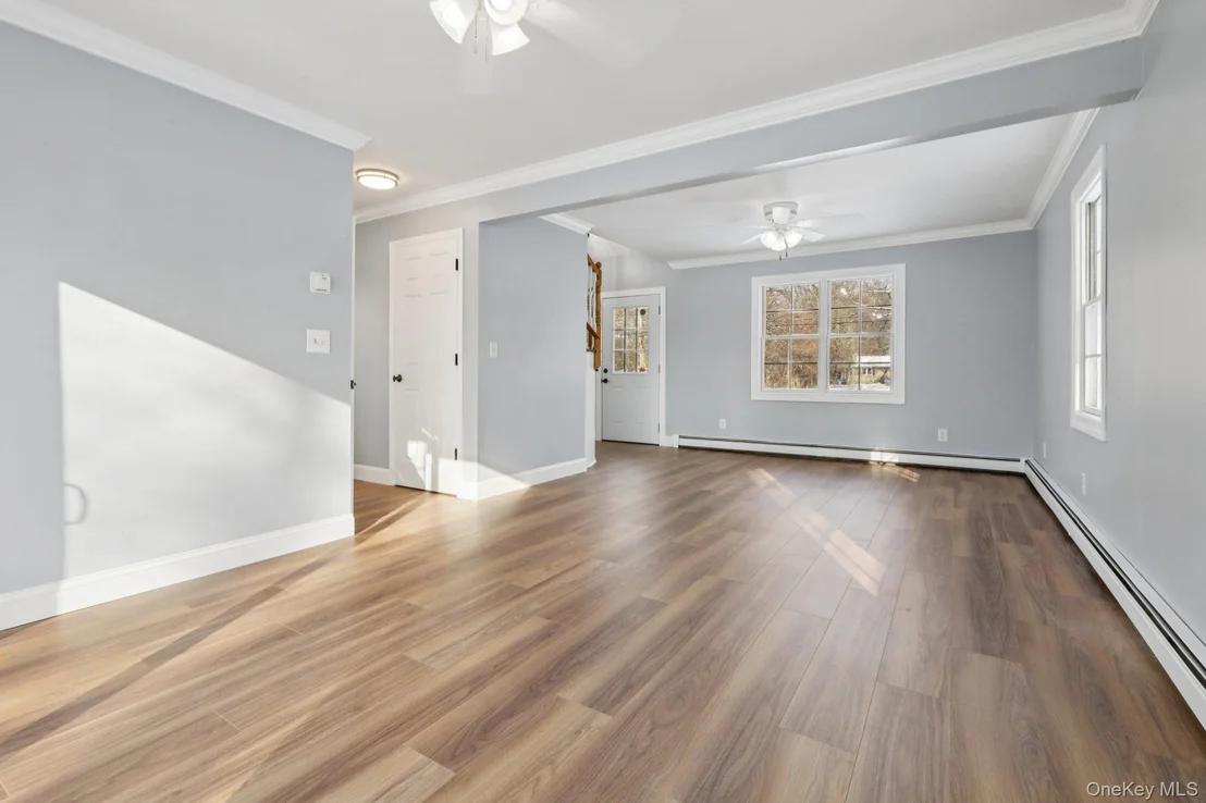 Photo of 95 Smithtown Road