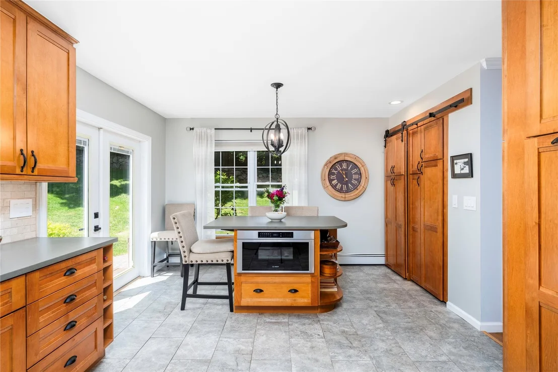 Photo of 41 Mountain Brook Drive