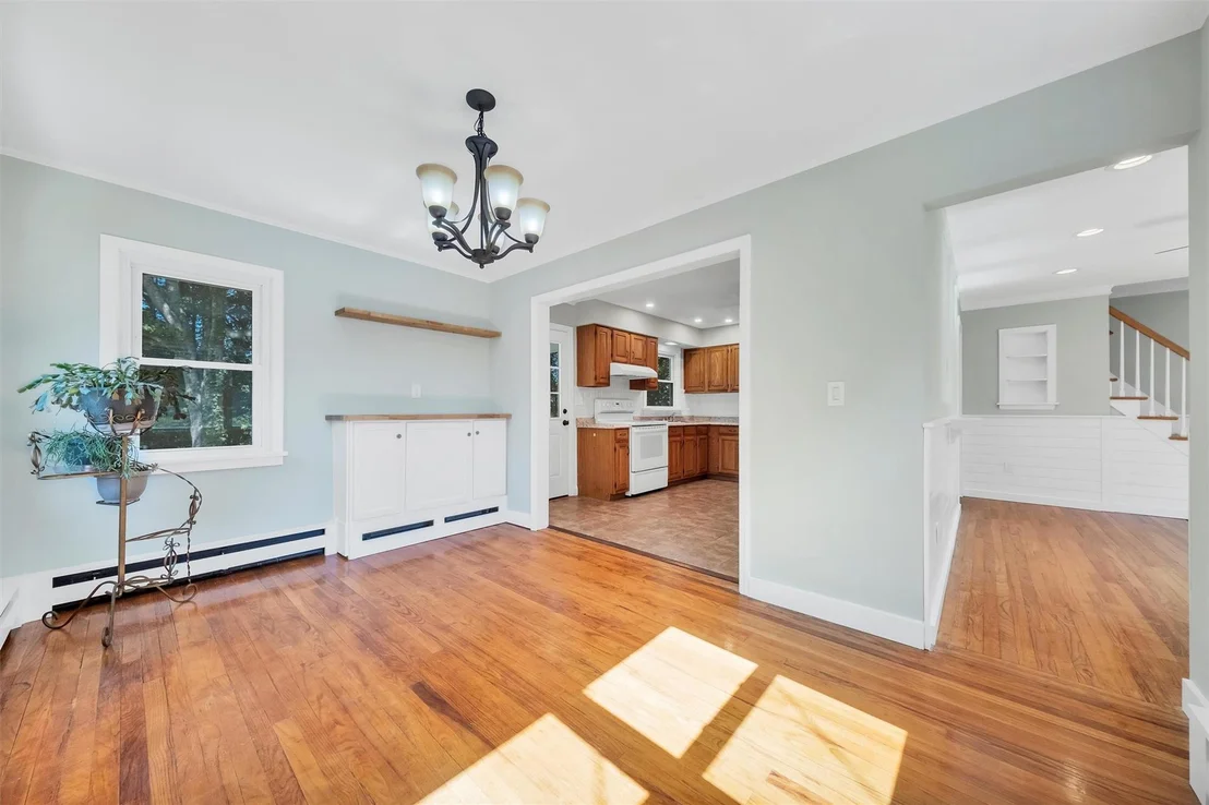 Photo of 14 Summit Avenue