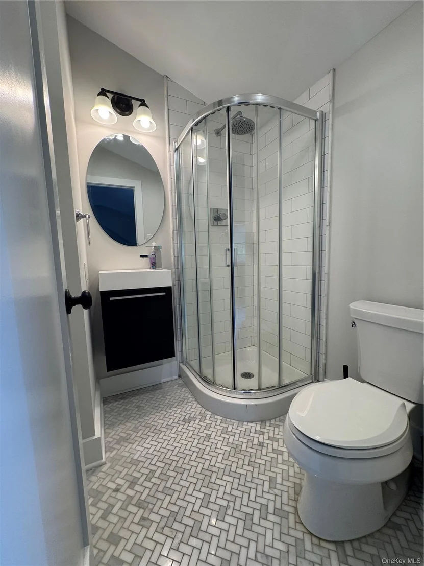 Photo of 3215 Eastern Parkway