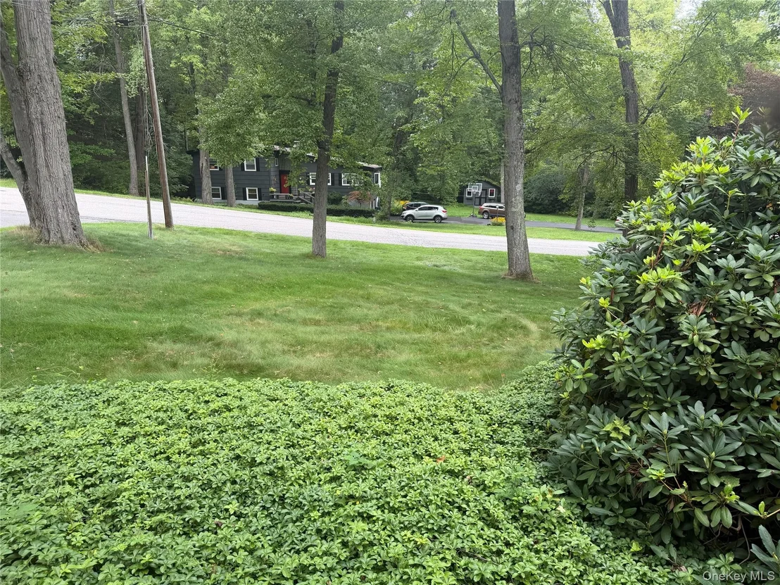 Photo of 24 Fox Hill Road