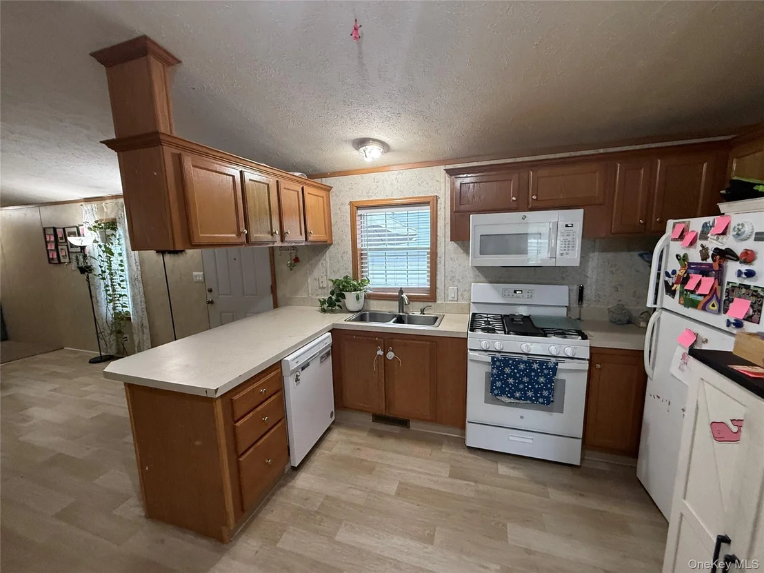 Photo of 424 Sandgate Drive