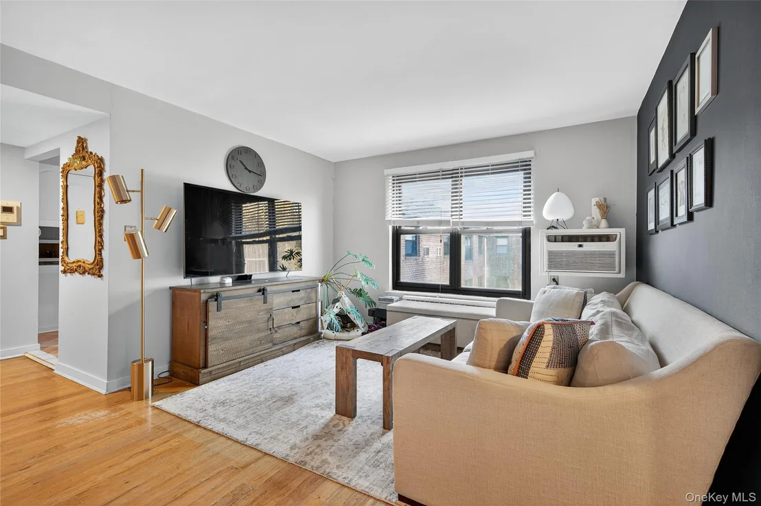 Photo of Unit 3A at 5 Terrace Circle